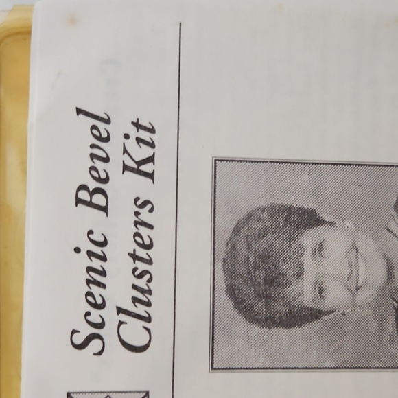 Gallery Glass Window Color Kit - Picture 4 of 16